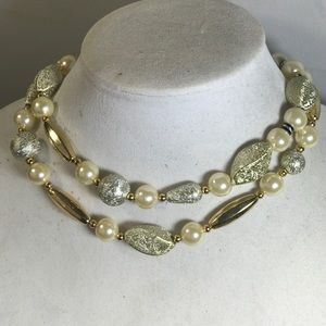 Vintage Gold and White Beaded Chunky Necklace
